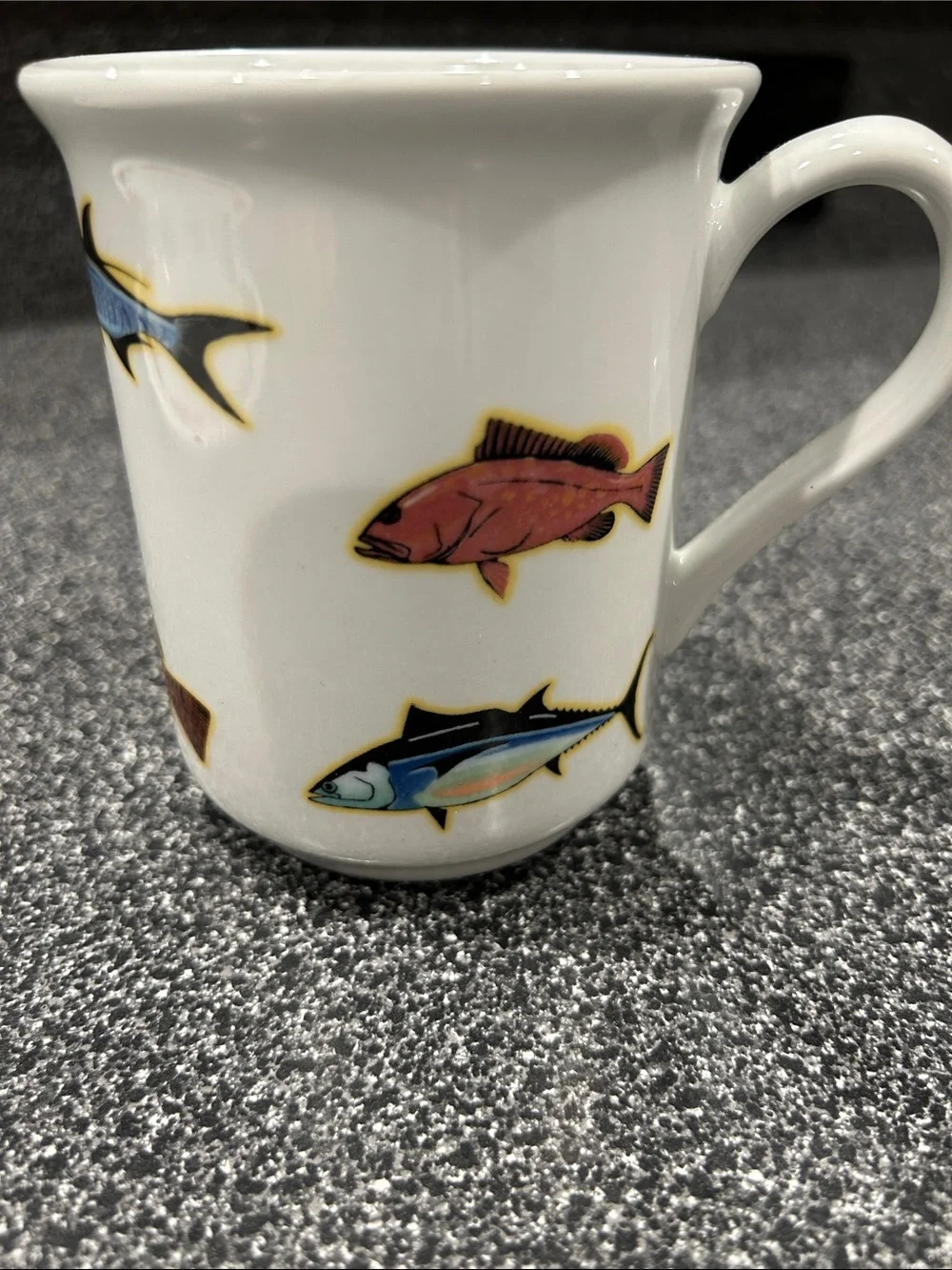 White Fish-Pattern Ceramic Plate and Cup Set - by Corona